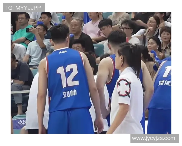 CBA广东队与深圳队半决赛激战正酣谁能晋级总决赛争夺冠军荣耀